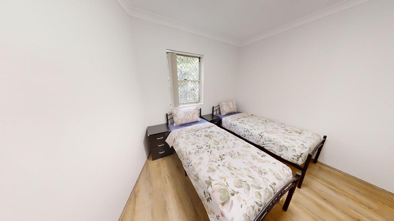 8435-Buckland-Street-Chippendale-2008-Room-3
