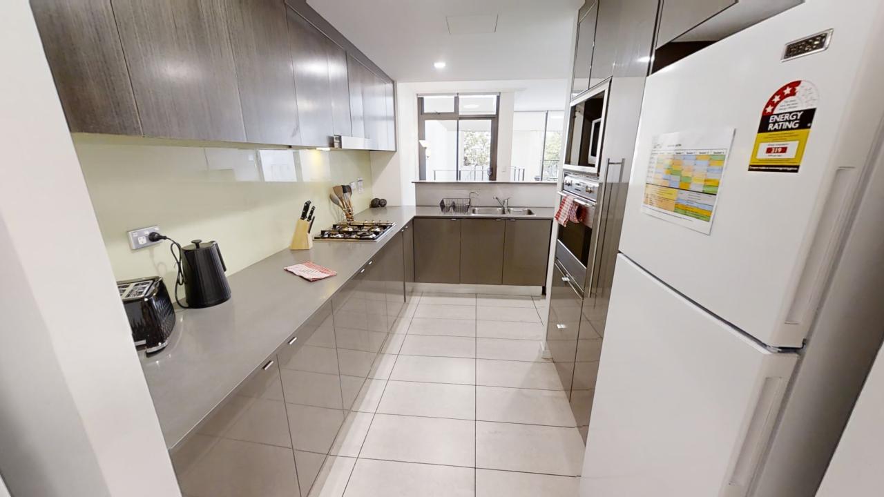295-Pyrmont-Street-Ultimo-2007-Kitchen-View