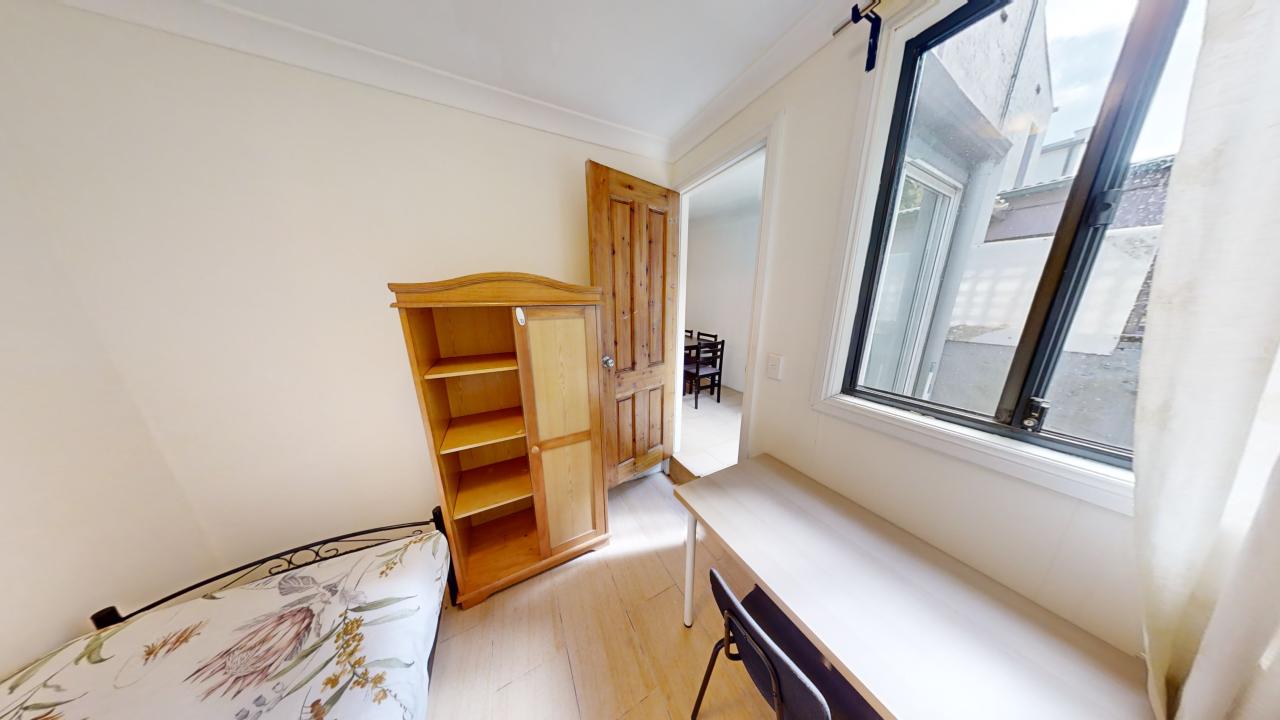 46-Shepherd-Street-Chippendale-2008-Single-room-downstair-near-courtyard