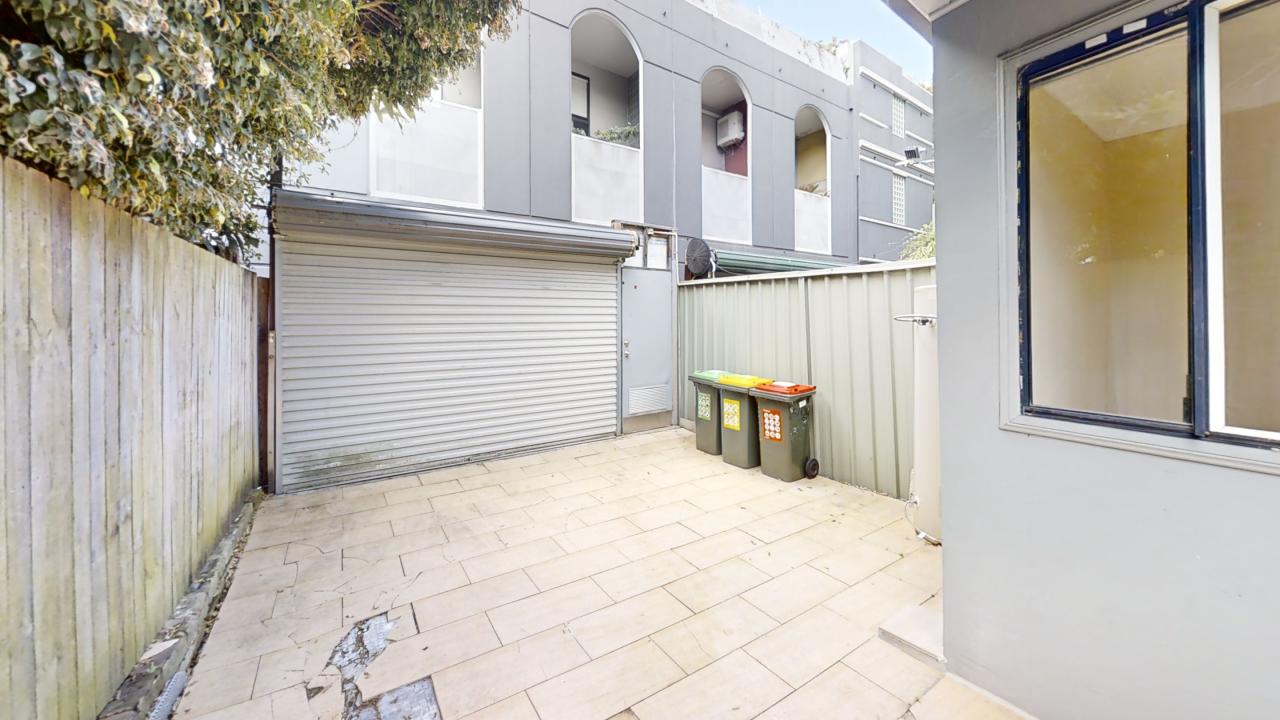 46-Shepherd-Street-Chippendale-2008-Utility