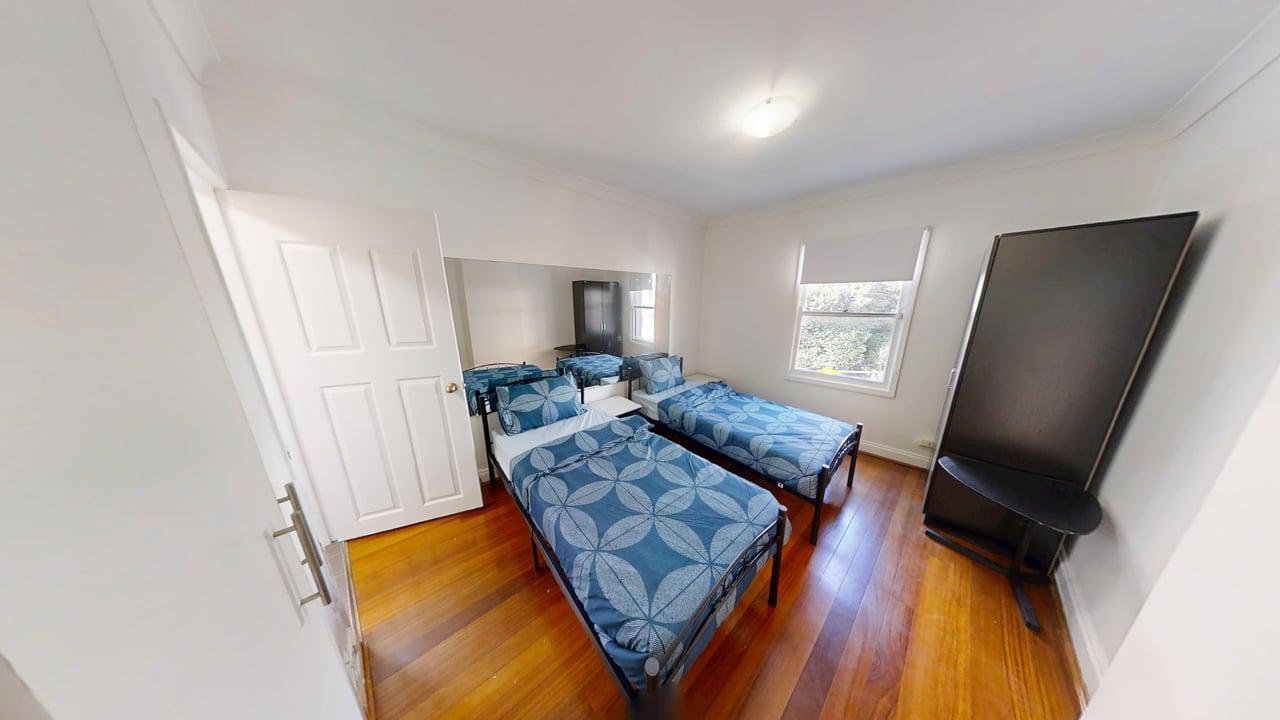 102-Abercrombie-Street-Chippendale-2008-First-Floor-Room5