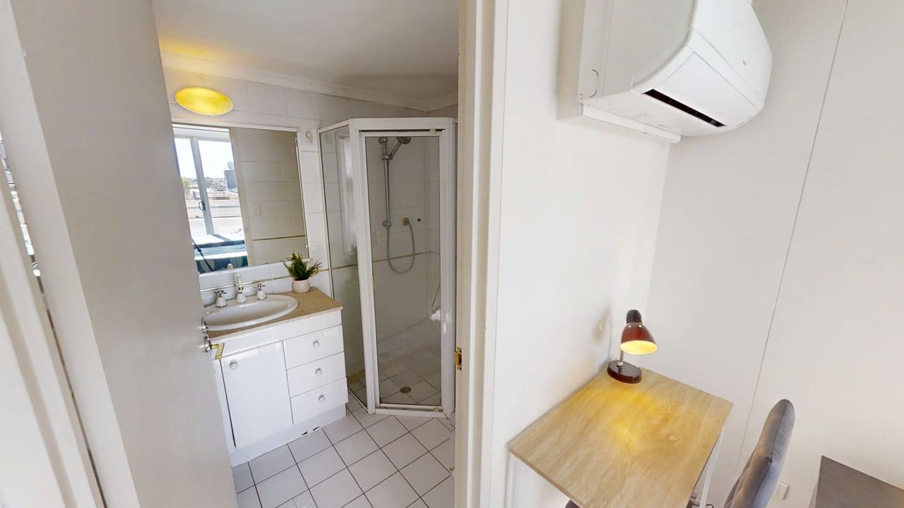 816261-Harris-Street-Pyrmont-2009-Level-1-Room-1-bathroom