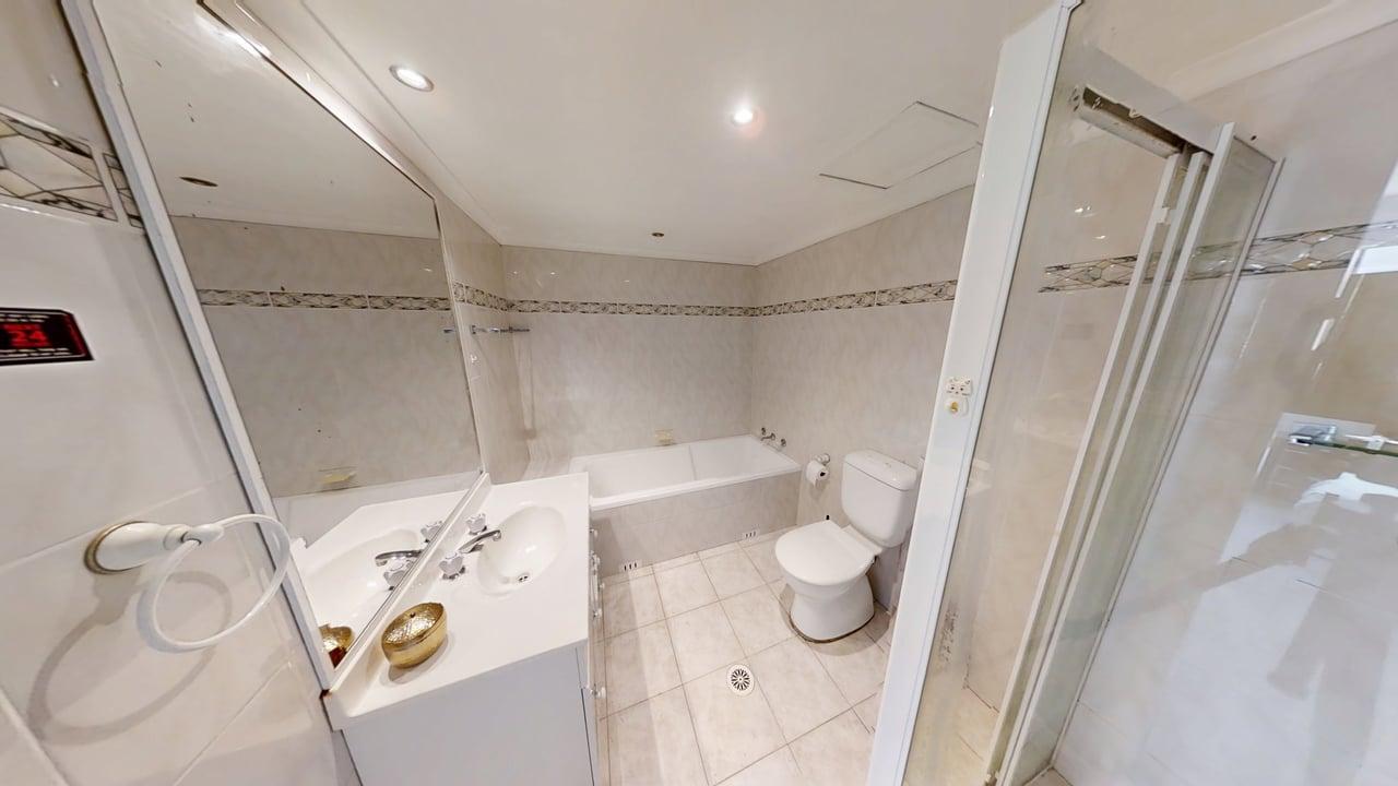 68152-Bulwara-Road-Pyrmont-2009-Bathroom-R1