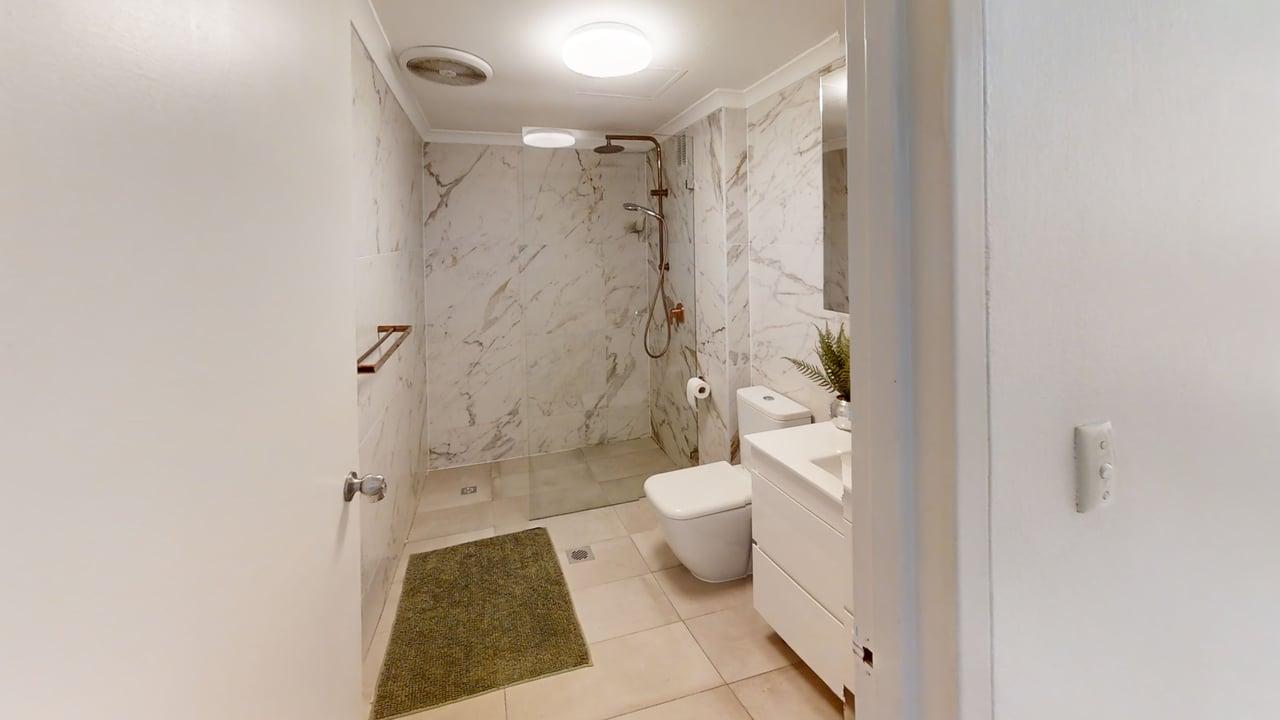 161-19-Allen-Street-Pyrmont-2009-Bathroom