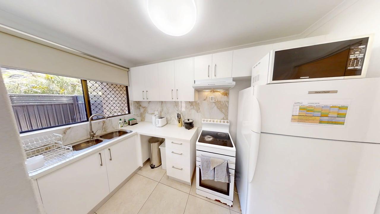 161-19-Allen-Street-Pyrmont-2009-Kitchen-view