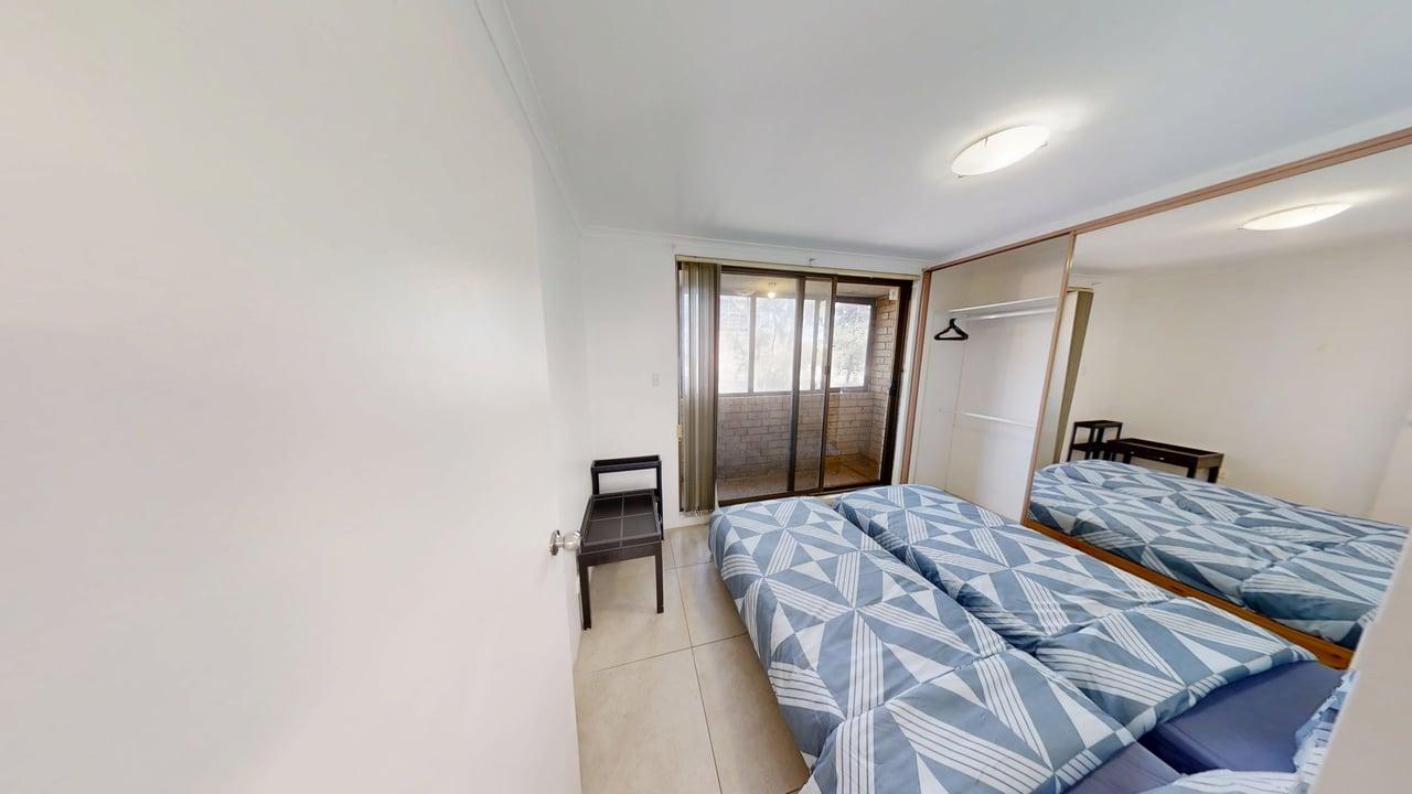 161-19-Allen-Street-Pyrmont-2009-Room2