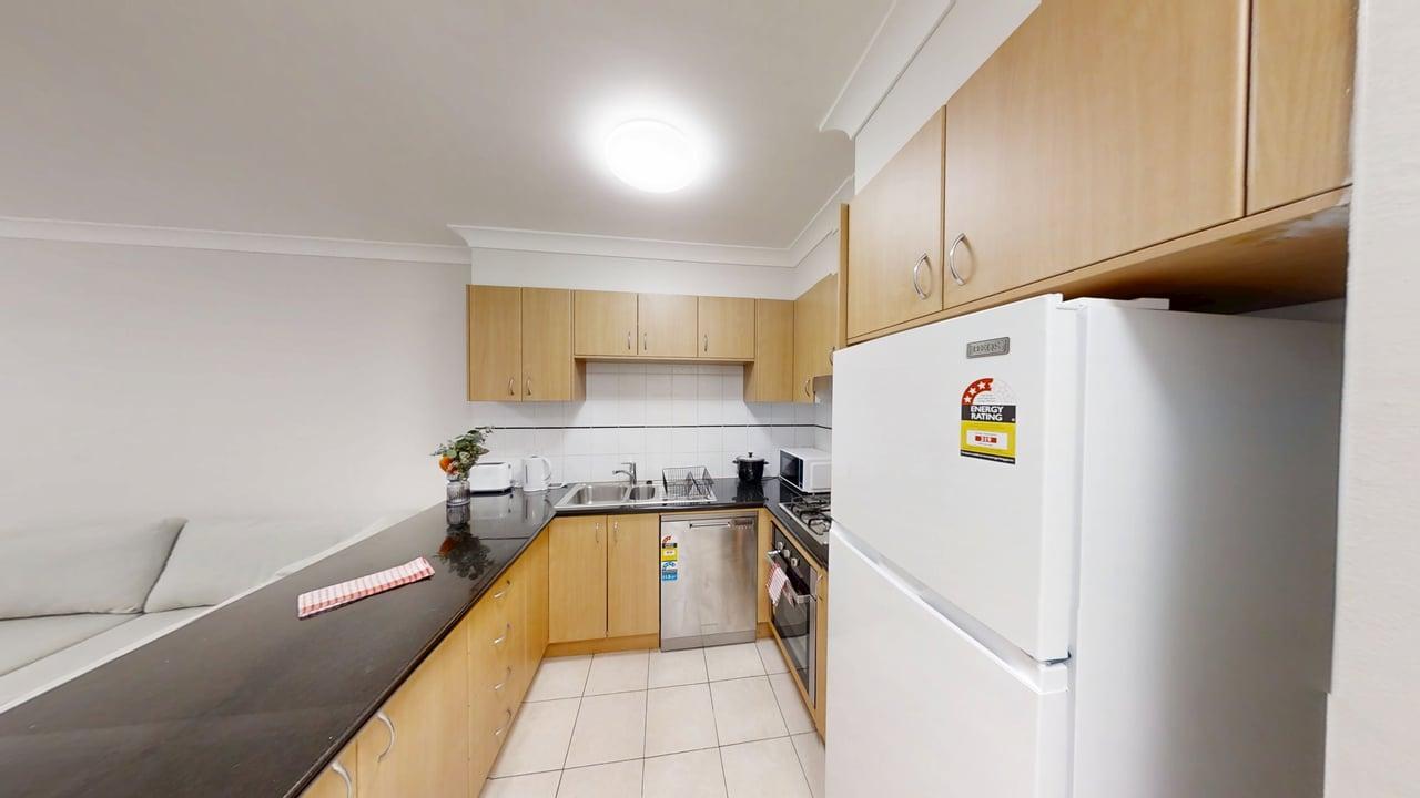 272-Grafton-Street-Chippendale-2008-Kitchen