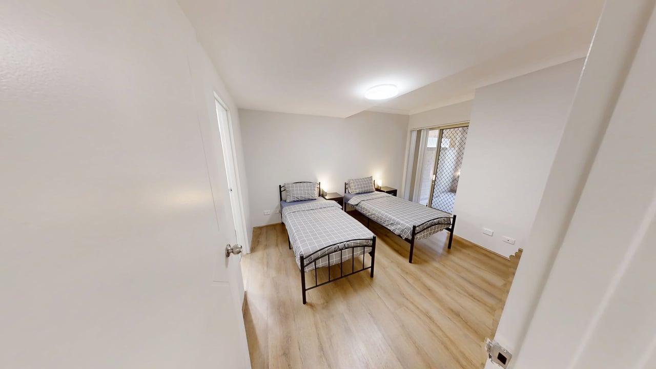 272-Grafton-Street-Chippendale-2008-Room-1