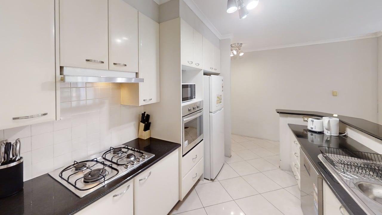 195102-Miller-Street-Pyrmont-2009-Kitchen