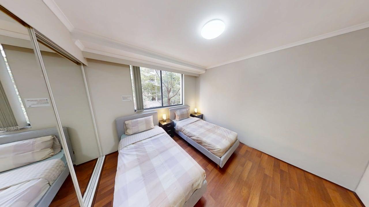 195102-Miller-Street-Pyrmont-2009-Master-Room 1