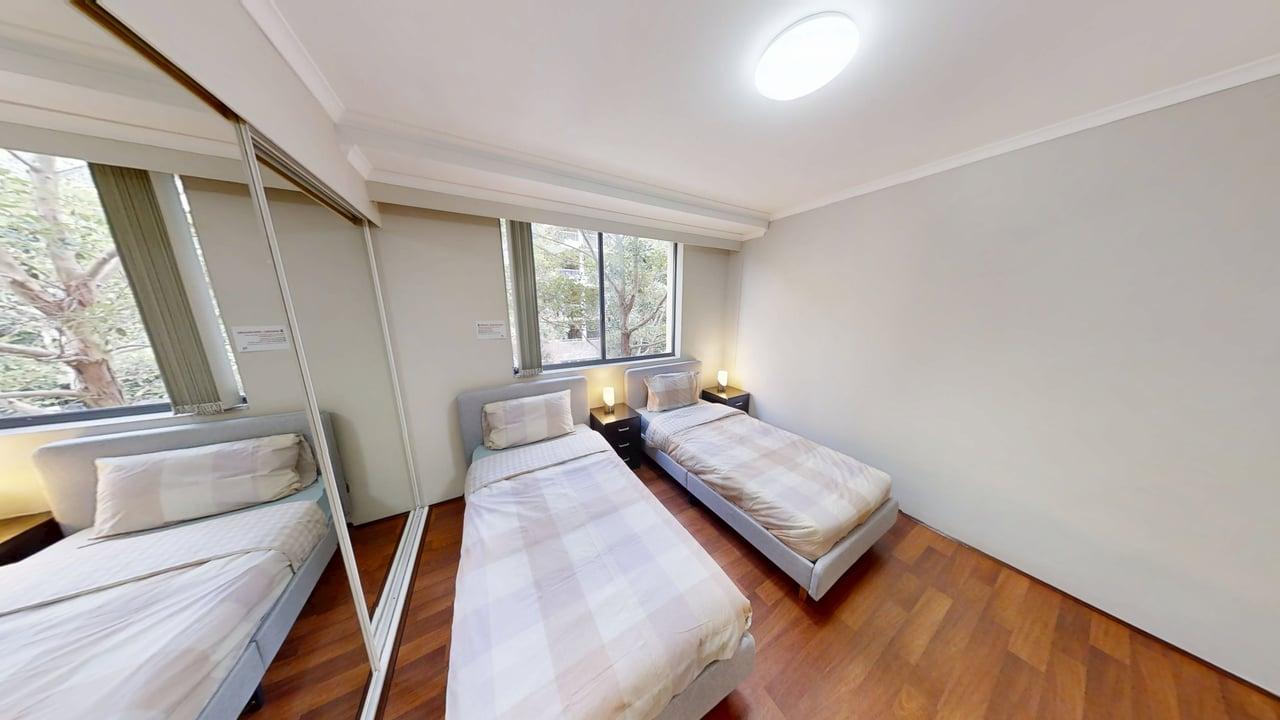 195102-Miller-Street-Pyrmont-2009-Mater-Room