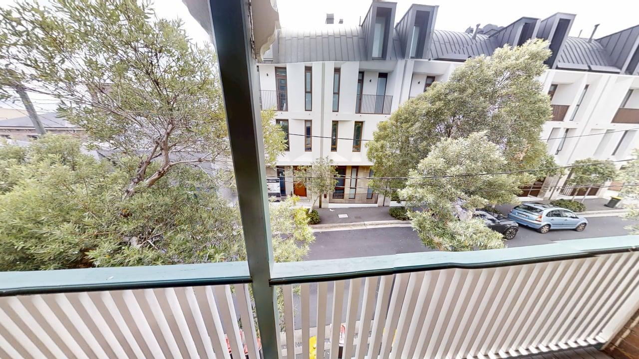 9-Mount-Street-Pyrmont-2009-Room-1-balcony-view